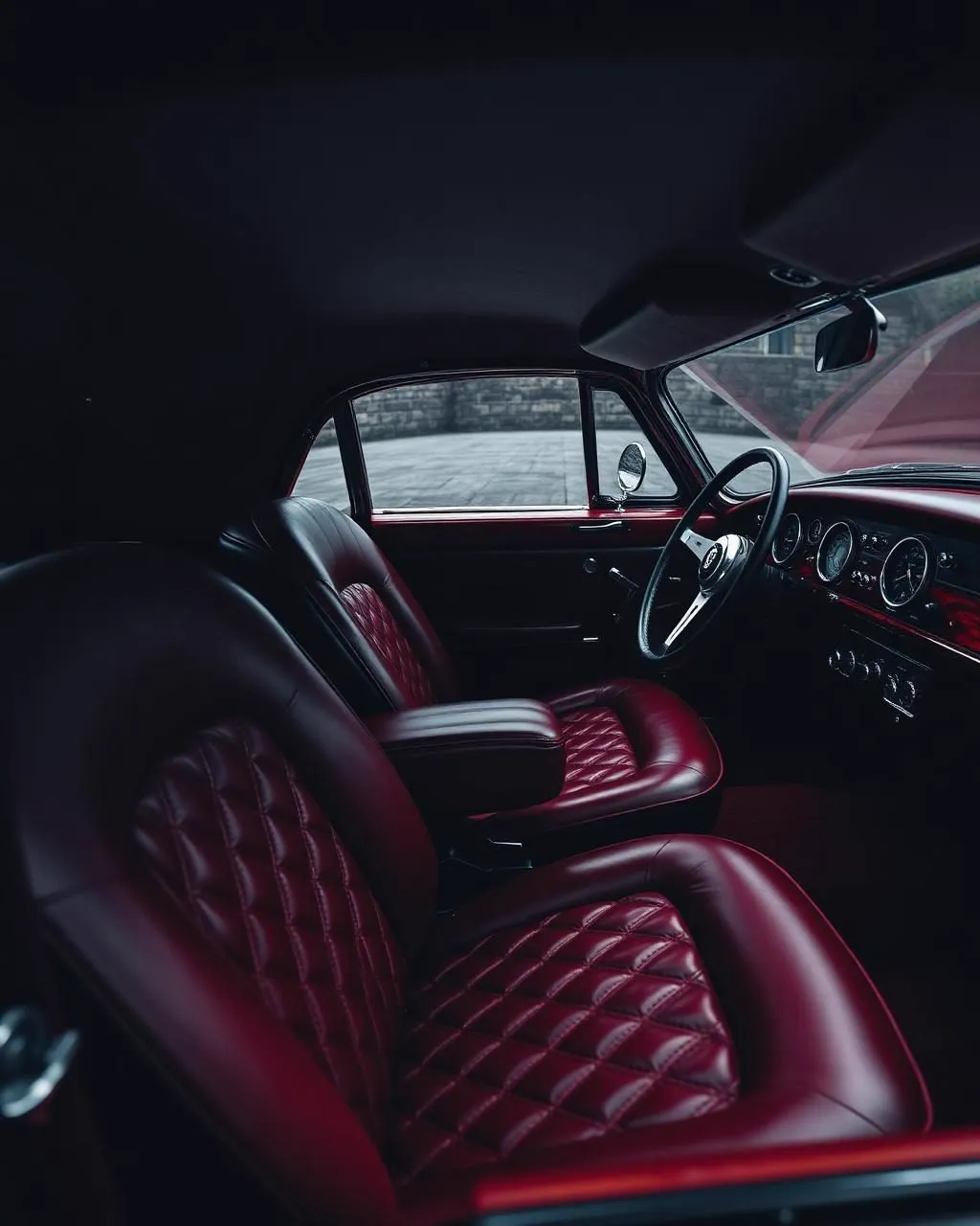 Refined leather for distinction